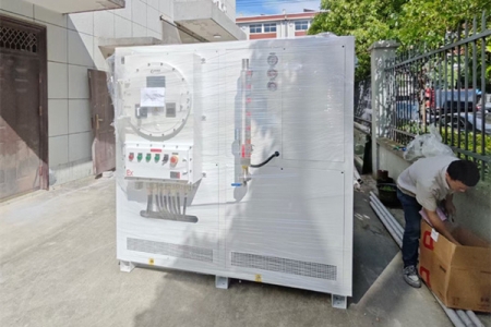 防爆高低溫一體機(jī)的結(jié)構(gòu)特點、使用環(huán)境、安裝與調(diào)試