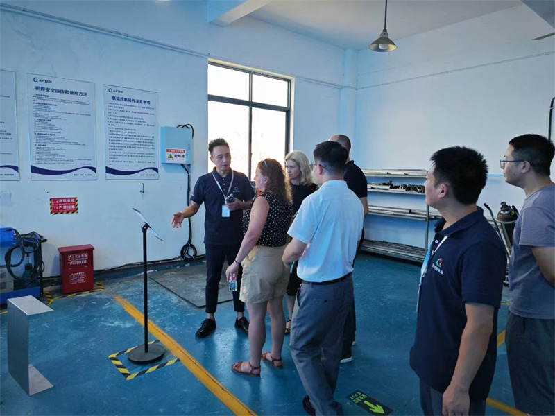 國外客戶蒞臨我司考察，深化外貿(mào)交流與合作 圖3