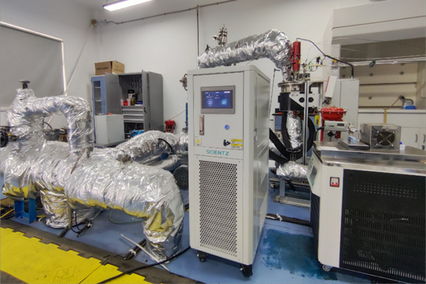 高低溫循環(huán)機(jī)的工作原理、特點(diǎn)和使用注意事項(xiàng)